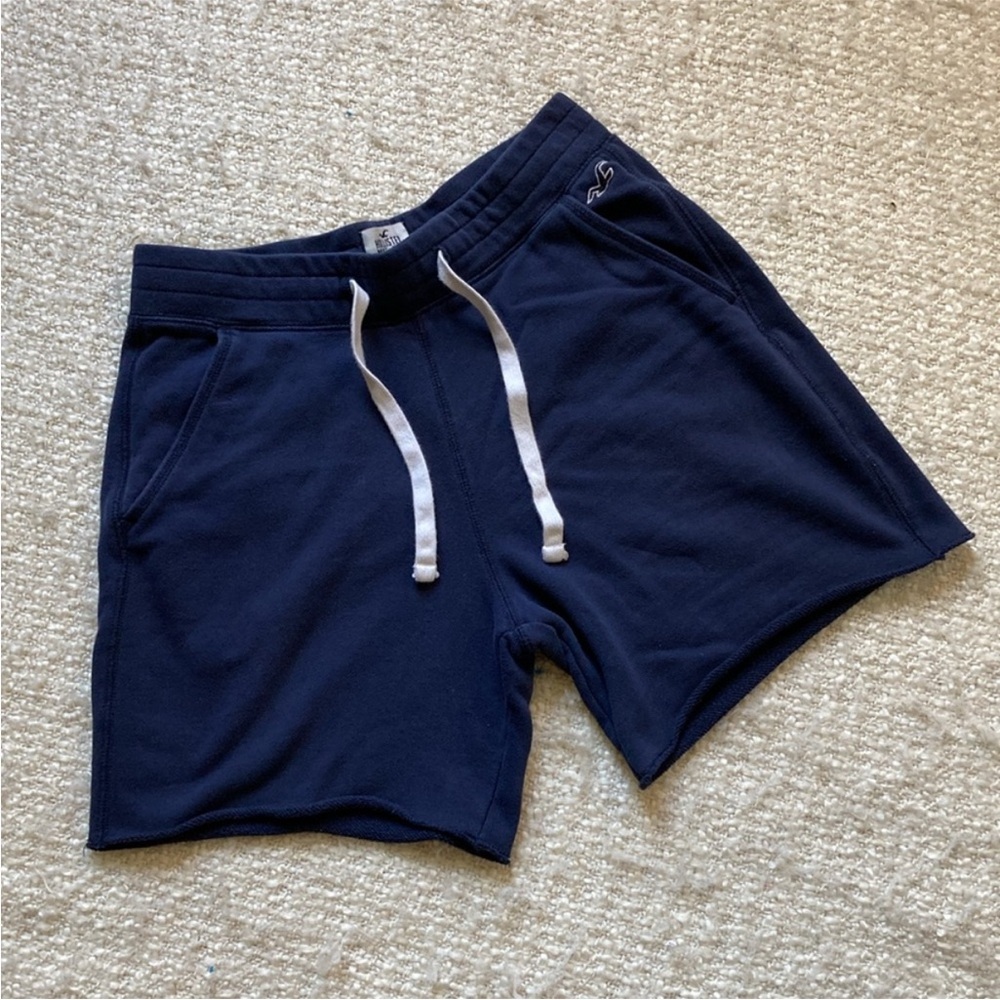 🏄🏽‍♂️Hollister Must-Have Men’s XS Navy Blue Jersey Shorts